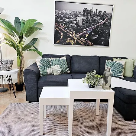 Ocean Apartment *